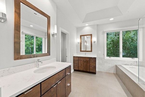 Spa-inspired primary bath